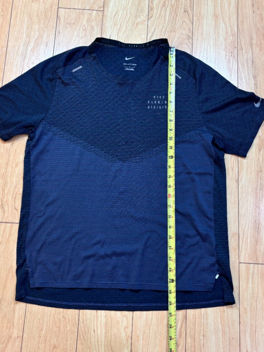 Nike Dri-FIT ADV Run Division Tech Knit T-Shirt Blue Men's Size L DD4795-014 - Picture 2 of 7